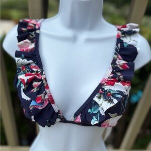 NWT CUPSHE Black Floral Bikini Top with Ruffles, Size: S